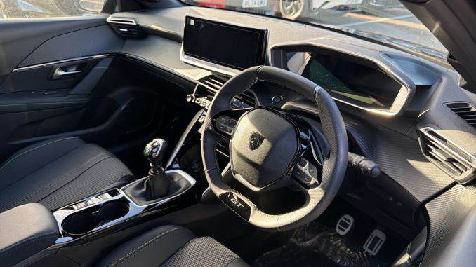 Peugeot 208 1.2 100 Turbo GT 5dr Petrol Hatchback - Image 11